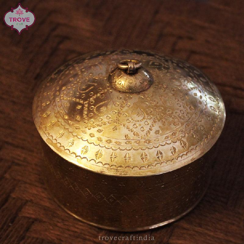 Hand-etched Traditional Brass Nesting Storage Boxes (Set of 3) - Image 4